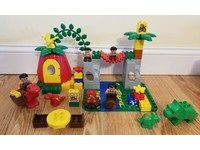 lego duplo park